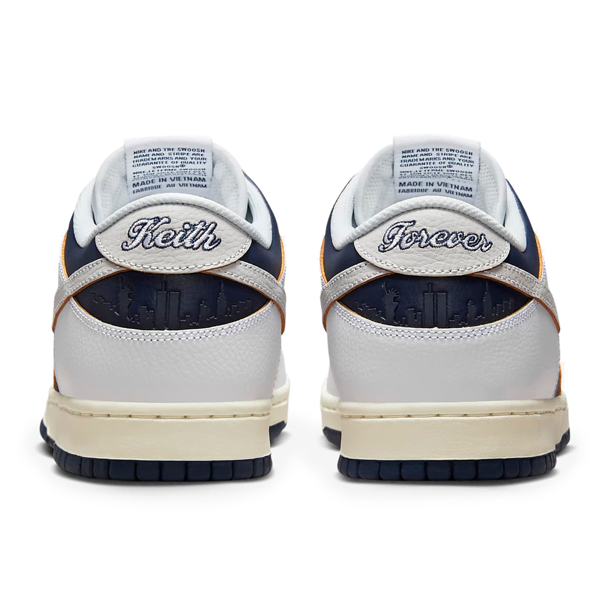 Heel view of Nike x HUF SB Dunk Low New York City FD8775-100